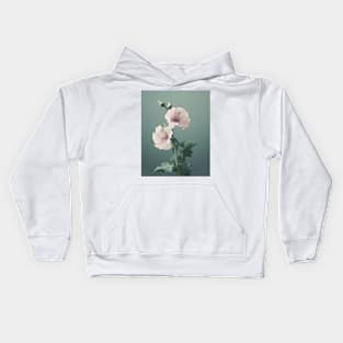 Beautiful Pink Hibiscus Flowers on a Green Background Kids Hoodie